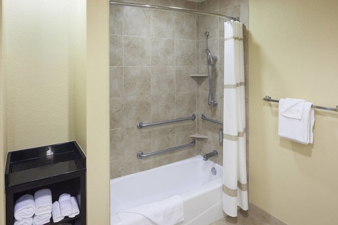 Imagen de la habitación del Hotel Houston Marriott Energy Corridor. Foto 18