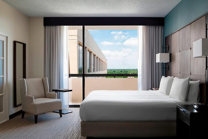 Imagen de la habitación del Hotel Houston Marriott Westchase. Foto 9