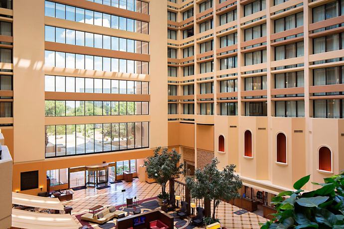 Imagen de los interiores del Hotel Houston Marriott Westchase. Foto 18