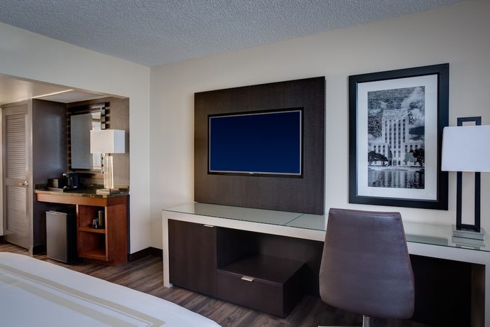 Imagen de la habitación del Hotel Houston Marriott Westchase. Foto 10