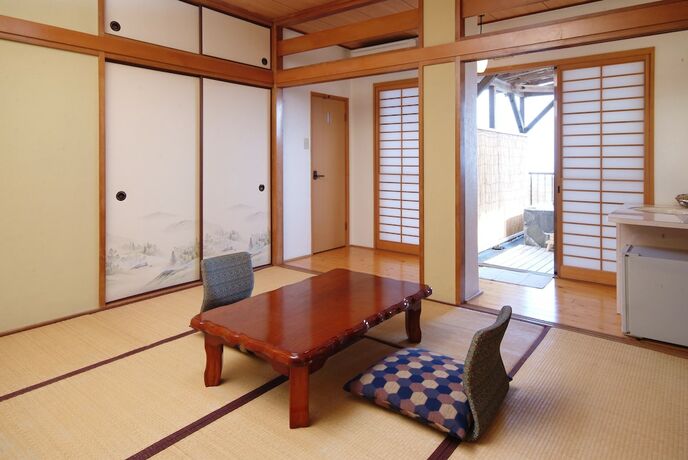 Imagen de la habitación del Hotel Houzansou. Foto 26