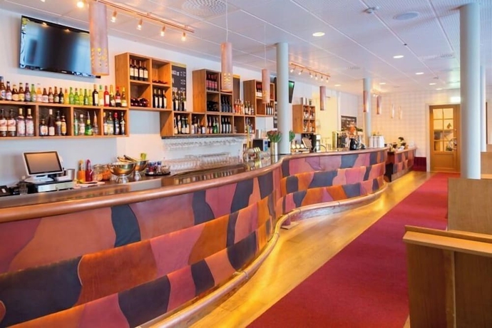 Imagen del bar/restaurante del Hotel Hovdel. Foto 5