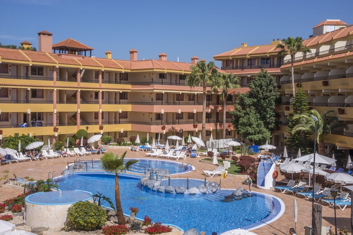 Imagen de la piscina del Hotel Hovima Jardín Caleta. Foto 13