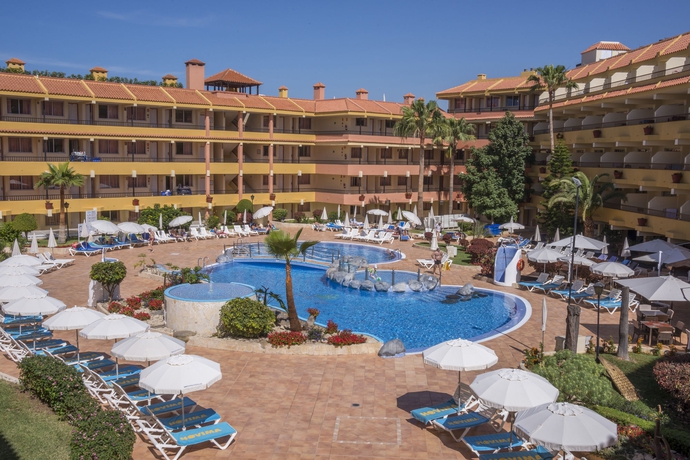 Imagen de la piscina del Hotel Hovima Jardín Caleta. Foto 15