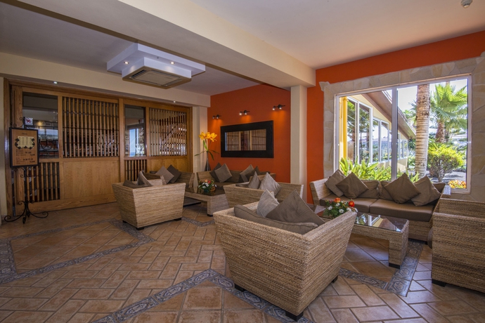 Imagen de los interiores del Hotel Hovima Jardín Caleta. Foto 6
