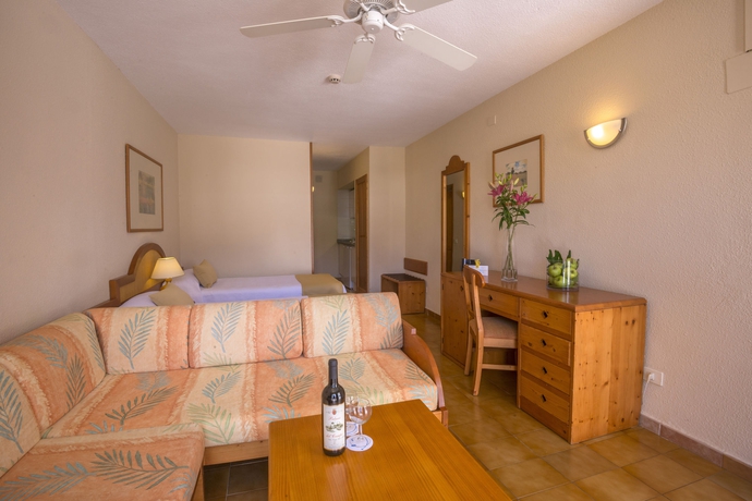 Imagen de los interiores del Hotel Hovima Panorama. Foto 4