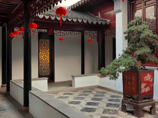Imagen de los exteriores del Hotel Hovle Mansion Club - Suzhou. Foto 12