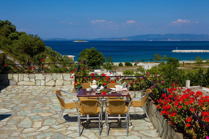 Imagen de los exteriores del Hotel Hovolo Apartments. Foto 7