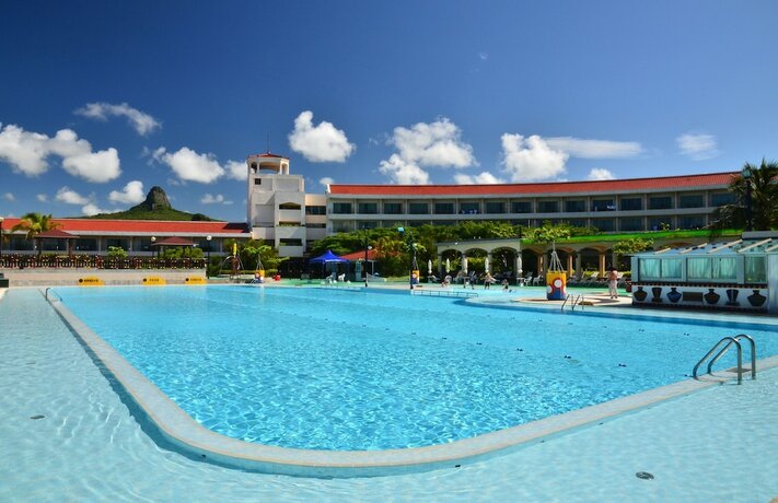 Imagen de la piscina del Hotel Howard Beach Resort - Superior House. Foto 32