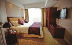 Imagen general del Hotel Howard Johnson All Suites. Foto 4