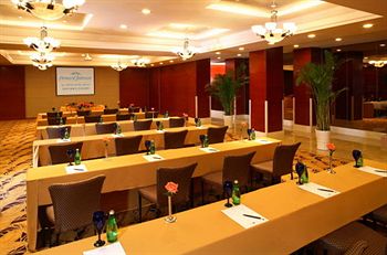 Imagen de los interiores del Hotel Howard Johnson All Suites Suzhou. Foto 14
