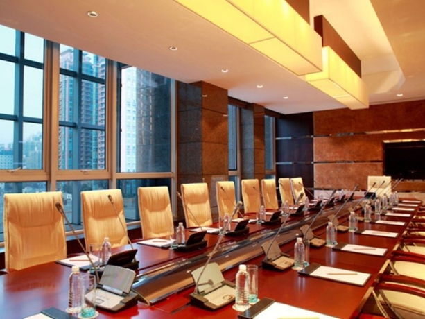 Imagen general del Hotel Howard Johnson Business Club. Foto 3