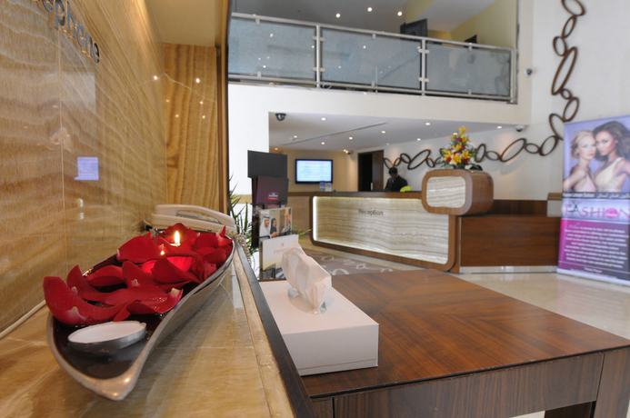 Imagen de los interiores del Hotel Howard Johnson By Wyndham Abu Dhabi. Foto 15