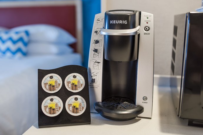 Imagen de la habitación del Hotel Howard Johnson By Wyndham Anaheim and Water Playground. Foto 7