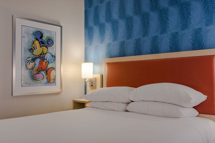 Imagen de la habitación del Hotel Howard Johnson By Wyndham Anaheim and Water Playground. Foto 14