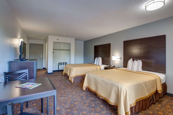 Imagen de la habitación del Hotel Howard Johnson By Wyndham Branson Theatre District. Foto 4