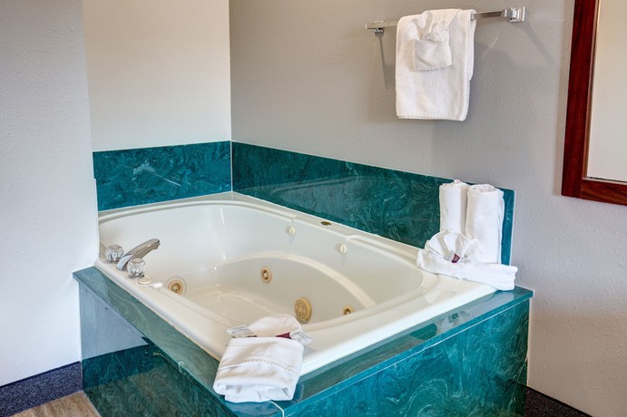 Imagen de la habitación del Hotel Howard Johnson By Wyndham Branson Theatre District. Foto 11