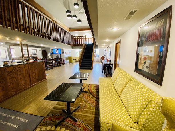 Imagen de los interiores del Hotel Howard Johnson By Wyndham Branson Theatre District. Foto 19