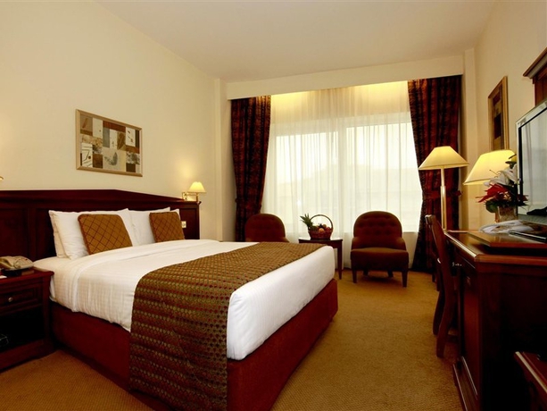 Imagen general del Hotel Howard Johnson By Wyndham Bur Dubai. Foto 2