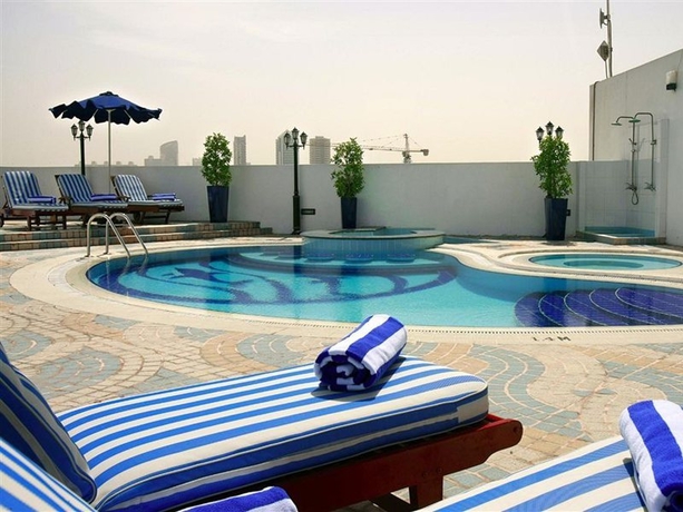 Imagen general del Hotel Howard Johnson By Wyndham Bur Dubai. Foto 3