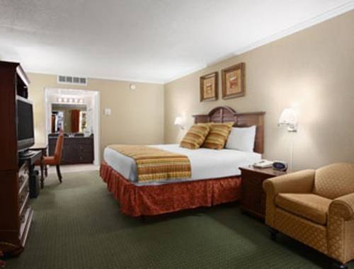 Imagen de la habitación del Hotel Howard Johnson By Wyndham Burlington. Foto 4