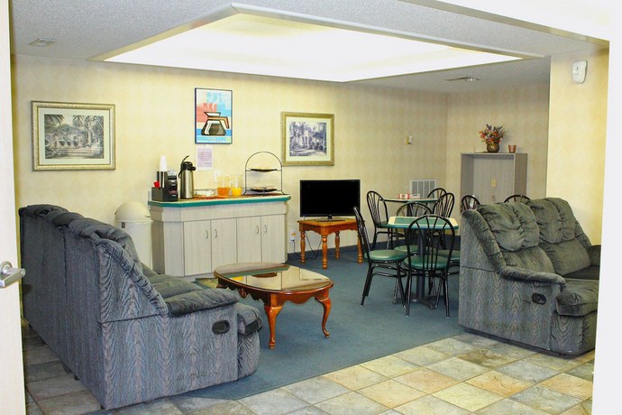 Imagen del bar/restaurante del Hotel Howard Johnson By Wyndham Clarksville Tennessee. Foto 6