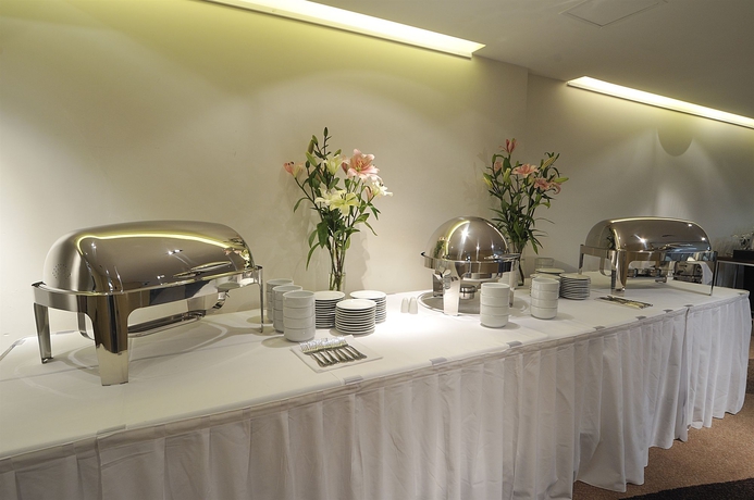 Imagen del bar/restaurante del Hotel Howard Johnson By Wyndham Cordoba. Foto 5