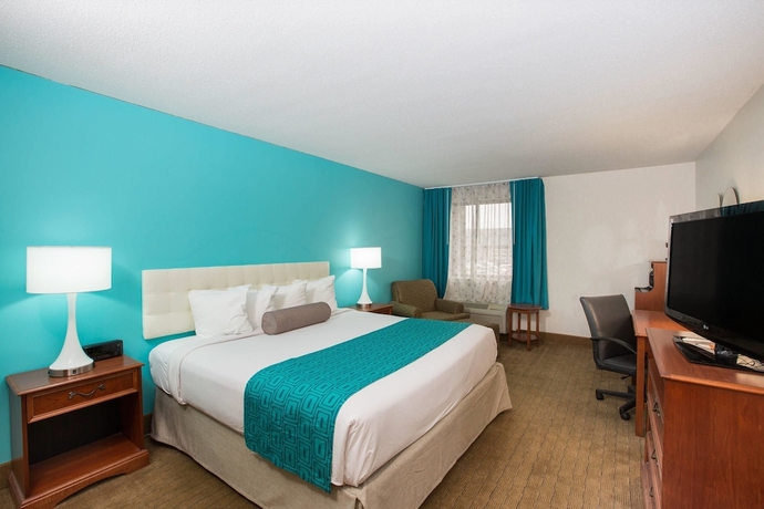 Imagen de la habitación del Hotel Howard Johnson By Wyndham Evansville East. Foto 4