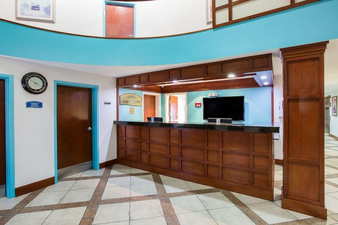 Imagen de los interiores del Hotel Howard Johnson By Wyndham Evansville East. Foto 12