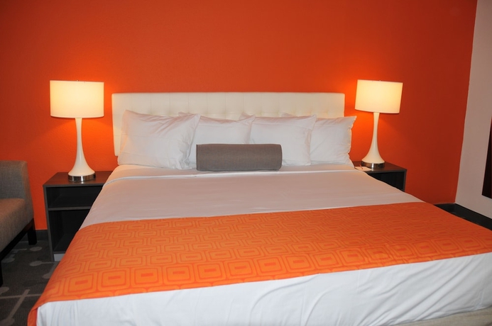 Imagen de la habitación del Hotel Howard Johnson By Wyndham Florence. Foto 5