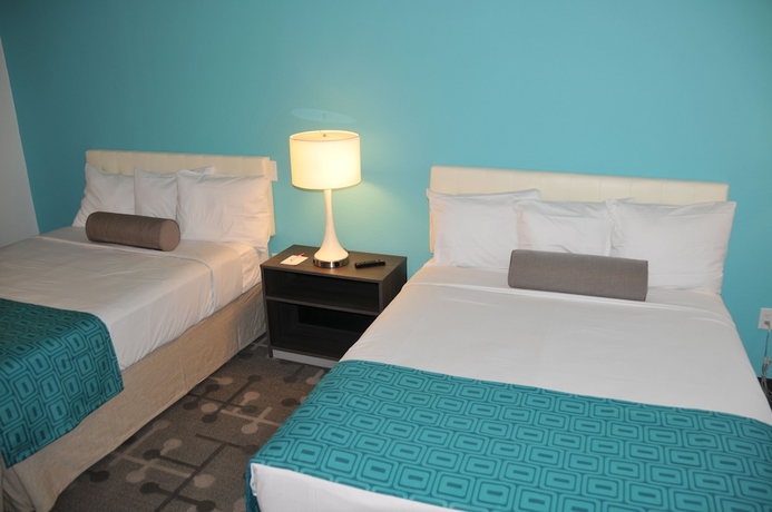 Imagen de la habitación del Hotel Howard Johnson By Wyndham Florence. Foto 10