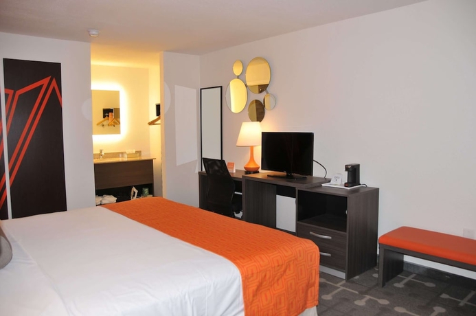 Imagen de la habitación del Hotel Howard Johnson By Wyndham Florence. Foto 16