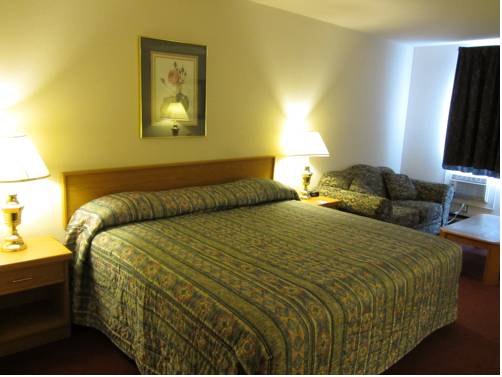 Imagen de la habitación del Hotel Howard Johnson By Wyndham Fort St. John. Foto 15