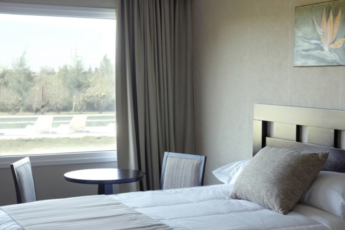 Imagen de la habitación del Hotel Howard Johnson By Wyndham Funes. Foto 7