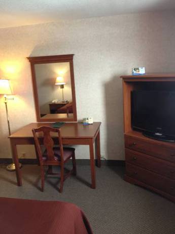 Imagen de la habitación del Hotel Howard Johnson By Wyndham Gravenhurst. Foto 5