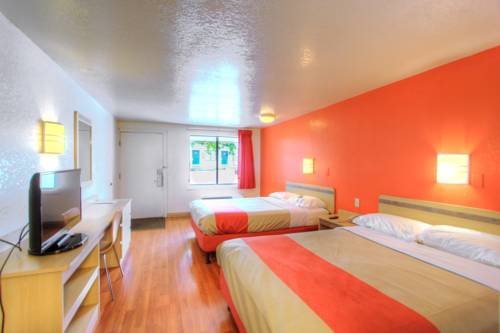 Imagen de la habitación del Hotel Howard Johnson By Wyndham Harrisonburg. Foto 6