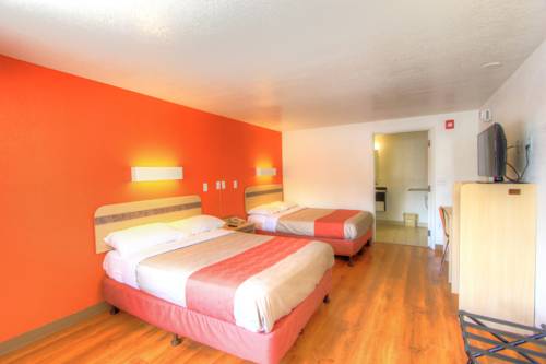 Imagen de la habitación del Hotel Howard Johnson By Wyndham Harrisonburg. Foto 12