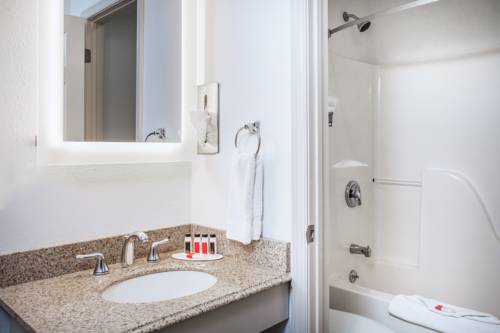 Imagen de la habitación del Hotel Howard Johnson By Wyndham Hershey. Foto 11