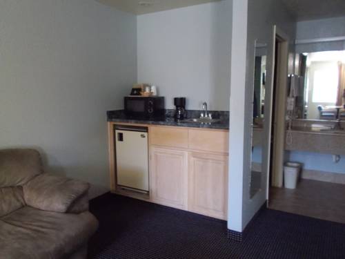 Imagen de la habitación del Hotel Howard Johnson By Wyndham Holbrook. Foto 13