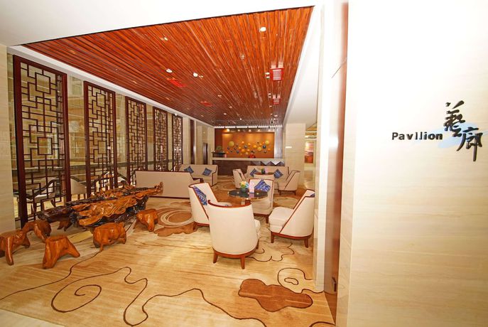 Imagen de los interiores del Hotel Howard Johnson By Wyndham Hot Springs Chaozhou. Foto 7