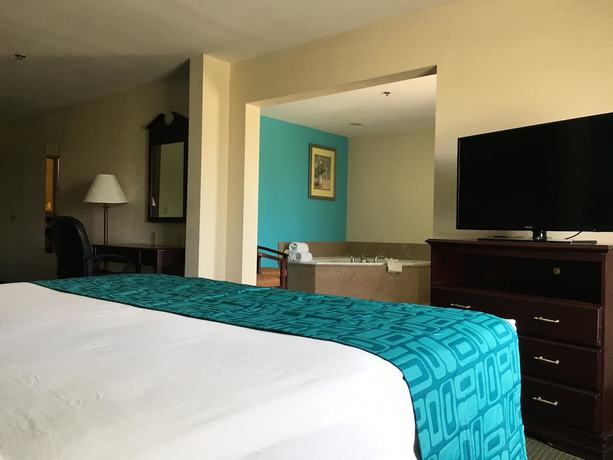 Imagen de la habitación del Hotel Howard Johnson By Wyndham Houma. Foto 6