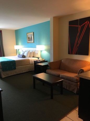 Imagen de la habitación del Hotel Howard Johnson By Wyndham Houma. Foto 9