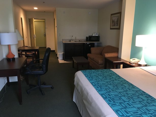 Imagen de la habitación del Hotel Howard Johnson By Wyndham Houma. Foto 10