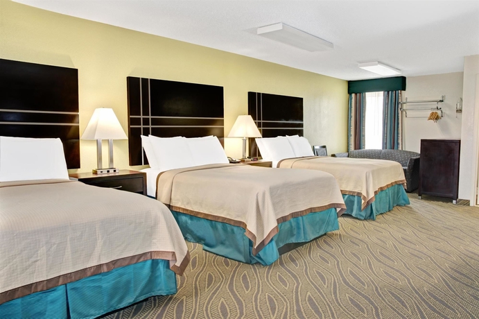 Imagen de la habitación del Hotel Howard Johnson By Wyndham Houston Heights/downtown. Foto 7