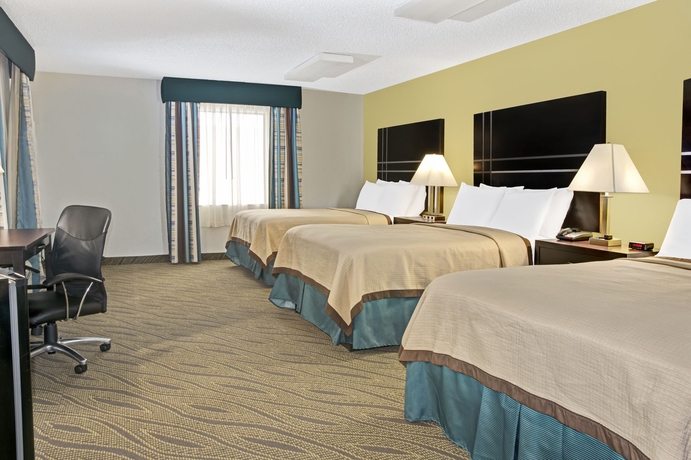 Imagen de la habitación del Hotel Howard Johnson By Wyndham Houston Heights/downtown. Foto 12