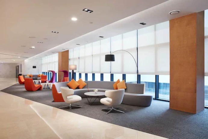 Imagen de los interiores del Hotel Howard Johnson By Wyndham Incheon Airport. Foto 17