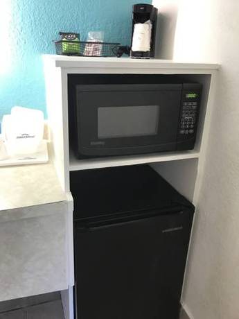 Imagen de la habitación del Hotel Howard Johnson By Wyndham Lakeland. Foto 5