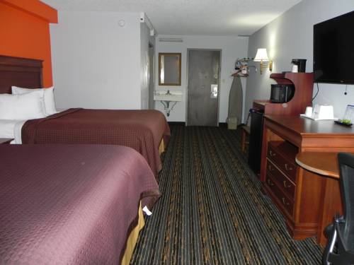 Imagen de la habitación del Hotel Howard Johnson By Wyndham Lexington. Foto 6