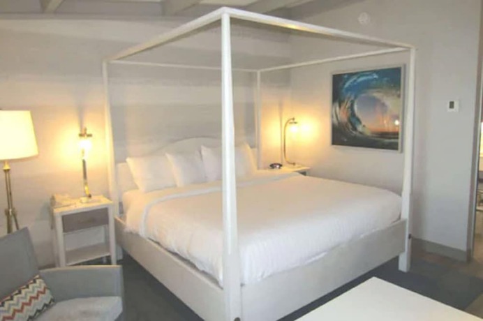 Imagen de la habitación del Hotel Howard Johnson By Wyndham Middletown Newport Area. Foto 8