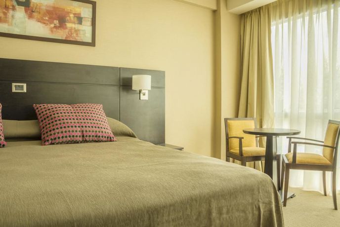 Imagen de la habitación del Hotel Howard Johnson By Wyndham Neuquen. Foto 7